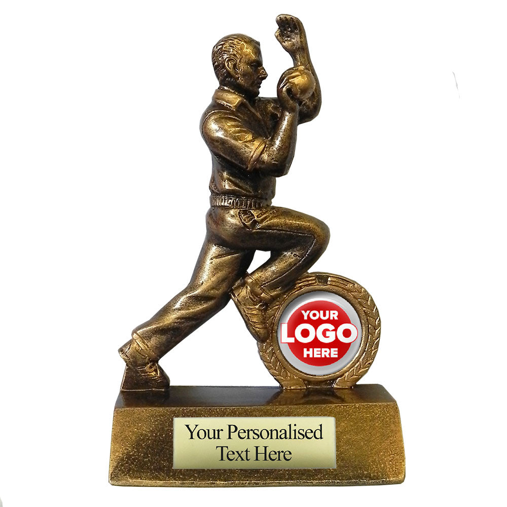 Cricket Bowler Resin Award (RF41)